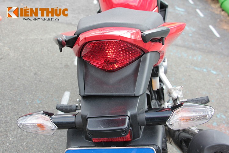 Dien kien moto PKL Honda CB300F gia 80 trieu tai Viet Nam-Hinh-9